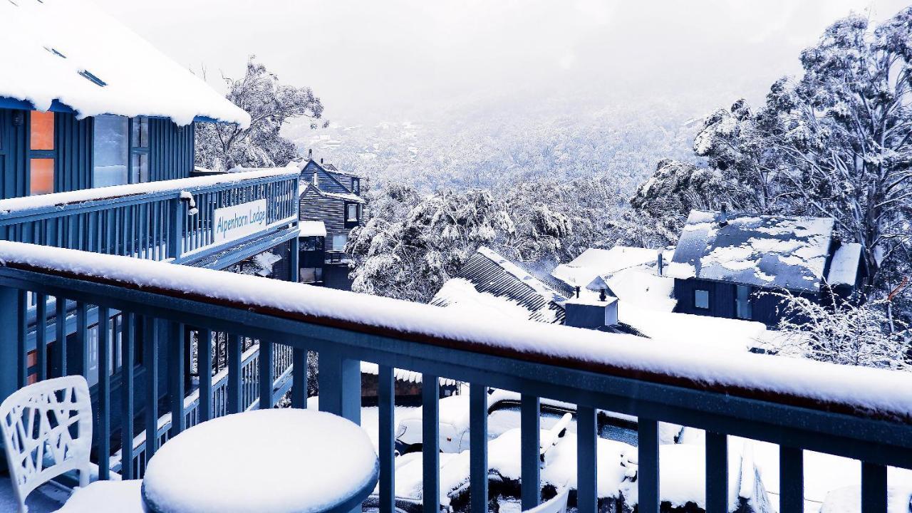 Alpenhorn Villa Thredbo Exteriör bild